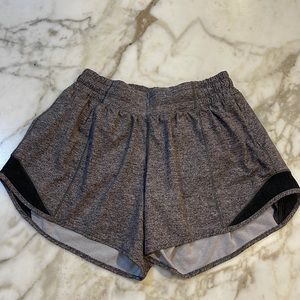Lululemon Hotty Hot Short Size 4 Tall